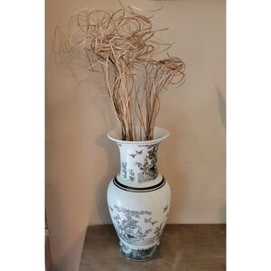 Vintage Chineese Dechang Taoci Porcelain Vase